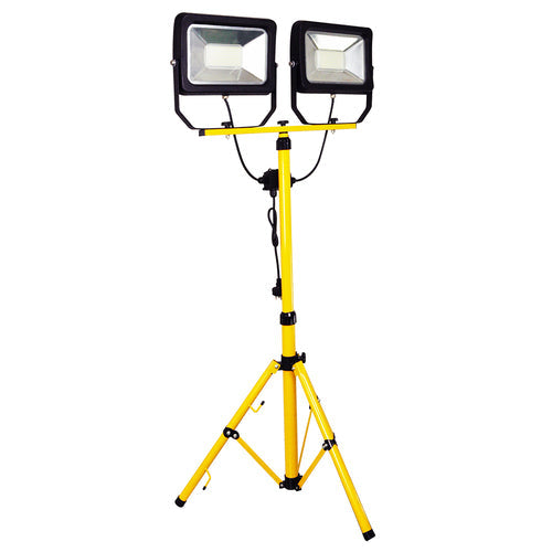 Ultracharge 2 X 50W Work Light With 1.6M Tripod Ur200Fl50Ws1 — image 1